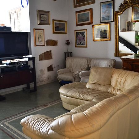 Albergo Imperiale Ливорно Экстерьер фото